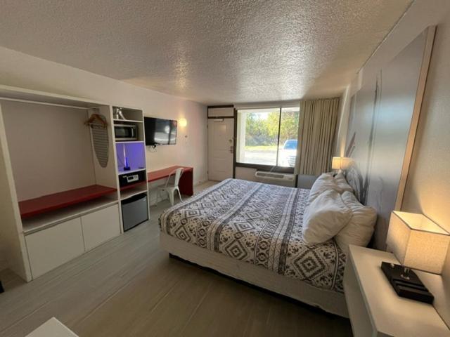 A & S Vacation Aparthotel 3*